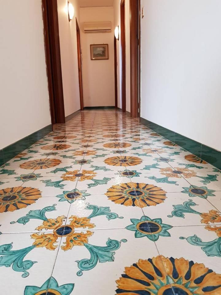 A Casa Di Nonna Gio Apartment ปาแลร์โม ภายนอก รูปภาพ