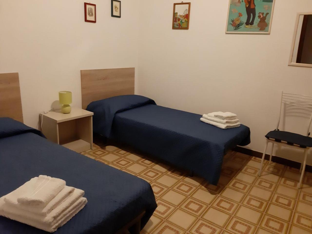 A Casa Di Nonna Gio Apartment ปาแลร์โม ภายนอก รูปภาพ