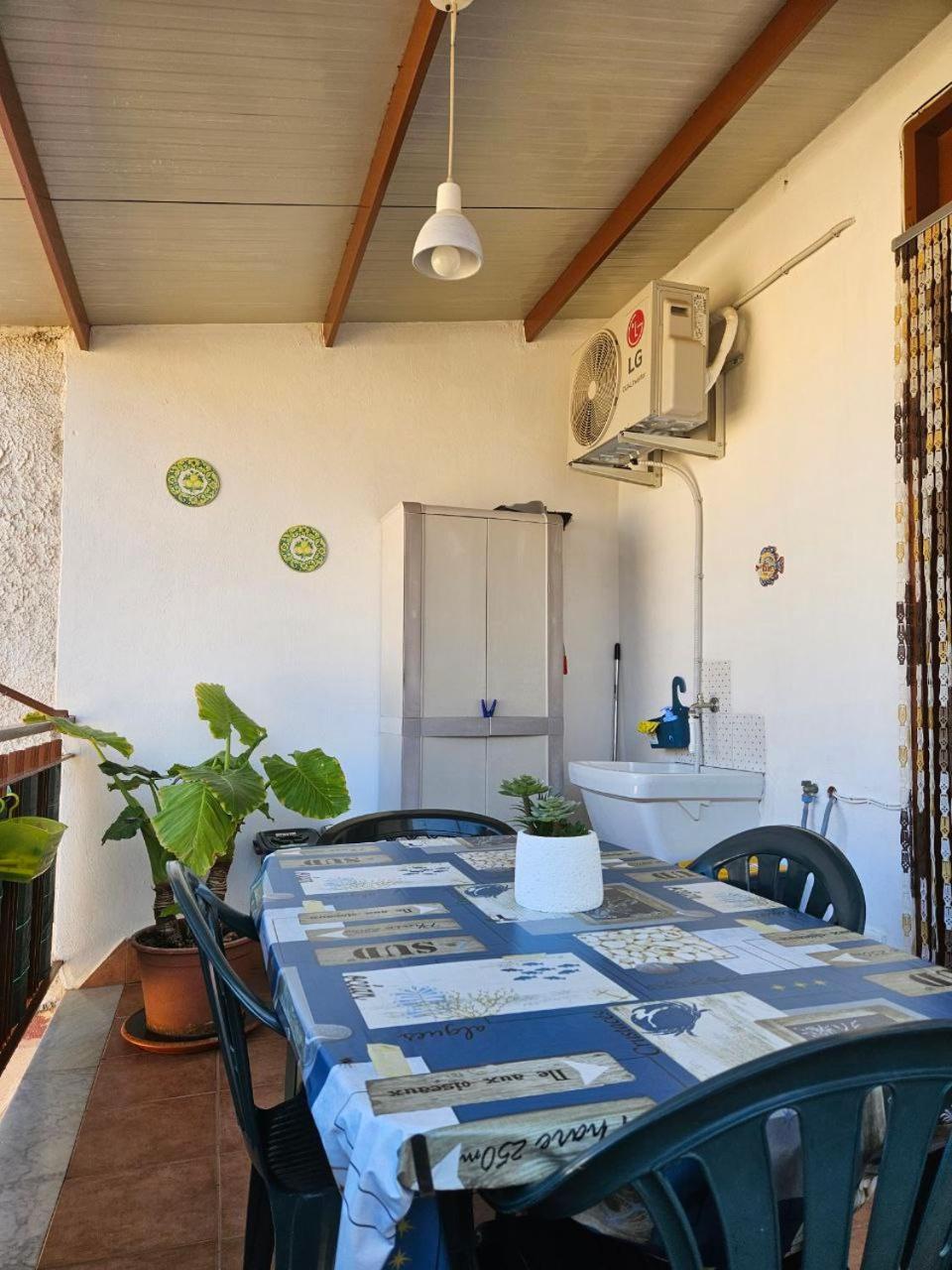 A Casa Di Nonna Gio Apartment ปาแลร์โม ภายนอก รูปภาพ