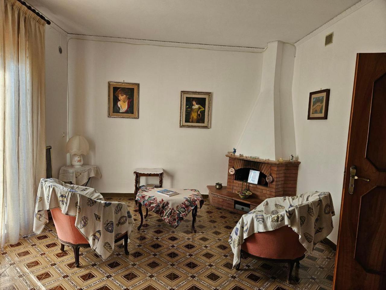 A Casa Di Nonna Gio Apartment ปาแลร์โม ภายนอก รูปภาพ